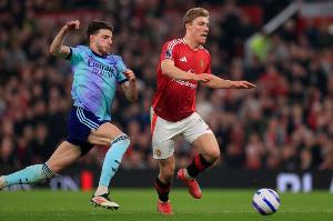 一竞技官网-枪魔大战！枪手官推发问：枪迷，你最喜欢在老特拉福德哪个进球？